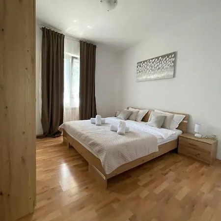 Apartment Vista Kali